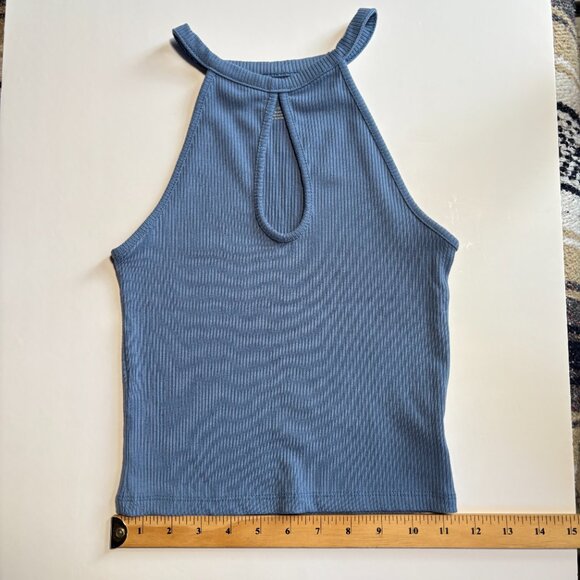 American Eagle Ribbed Cropped Blue Tank Top with Chest Keyhole Size Small - Picture 7 of 9